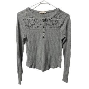 Lucky Brand Top Shirt Womens XS Lace-Trimmed Henley Long Sleeve Gray Pullover